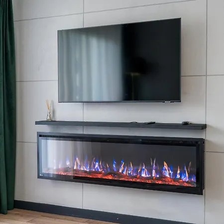 Apartment Wola Homely By Bookinghost